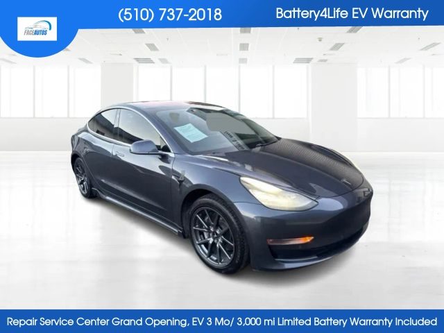 2018 Tesla Model 3 Long Range Battery AWD photo