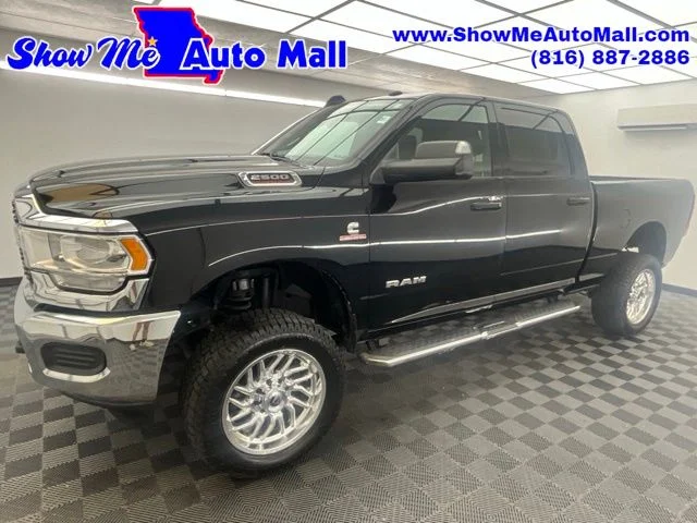 2022 Ram 2500 Big Horn 4WD photo