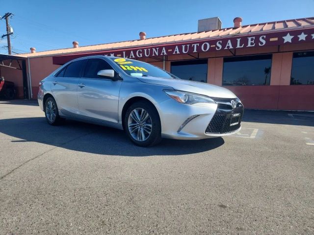 2015 Toyota Camry SE FWD photo