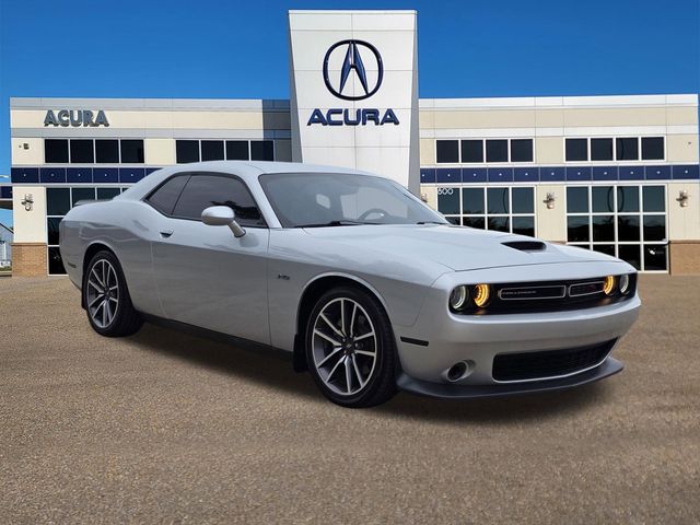 2023 Dodge Challenger R/T RWD photo