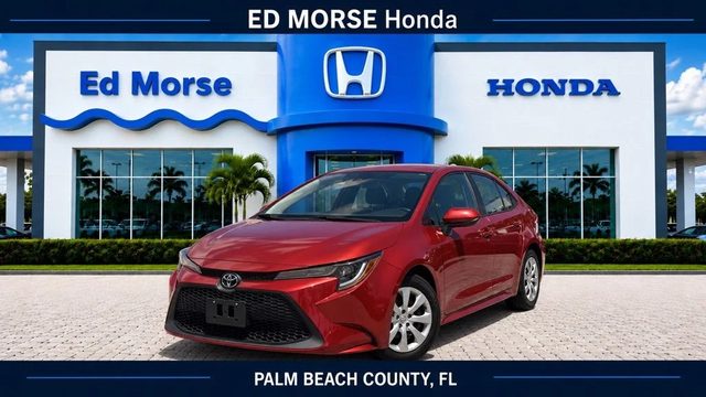 2021 Toyota Corolla LE FWD photo
