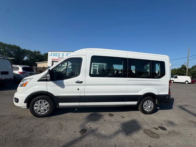 2020 Ford Transit Passenger Wagon XLT RWD photo