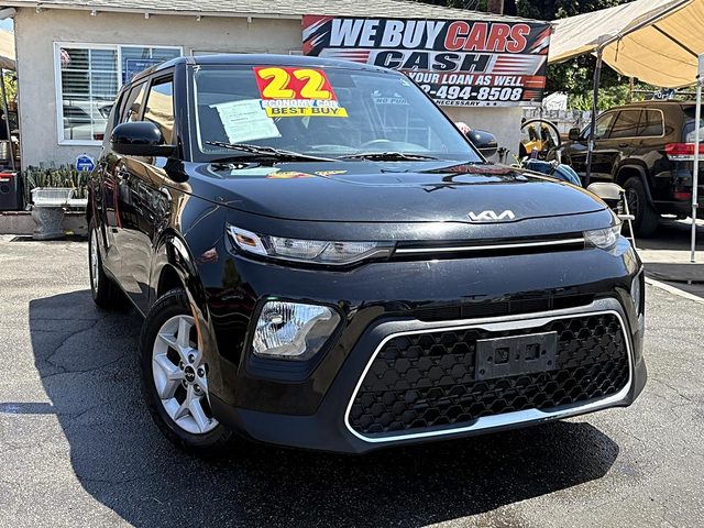 2022 Kia Soul LX FWD photo