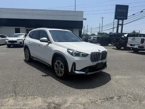 2023 BMW X1 xDrive28i AWD photo