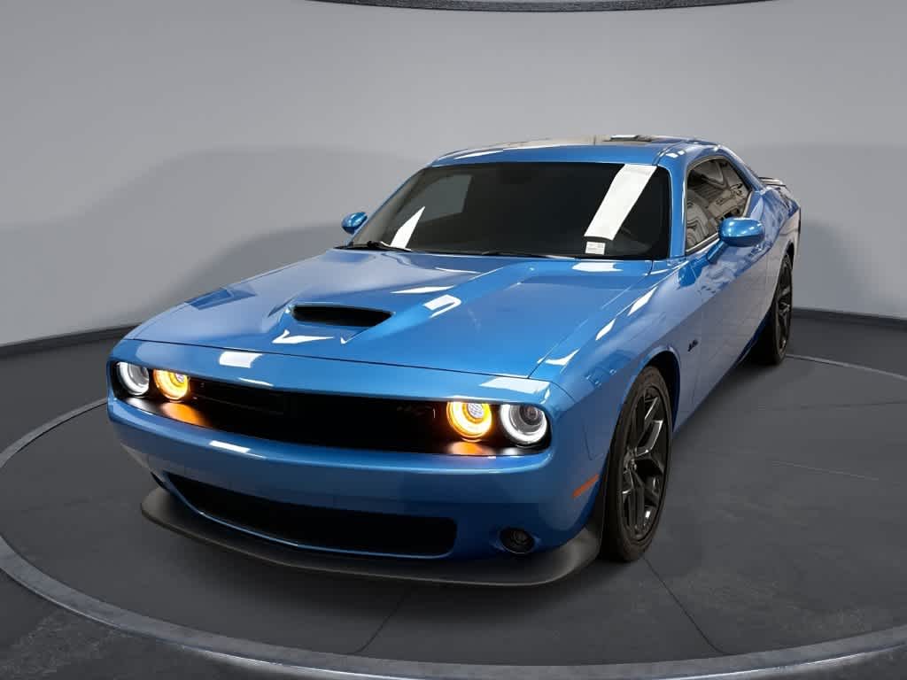 2023 Dodge Challenger R/T RWD photo