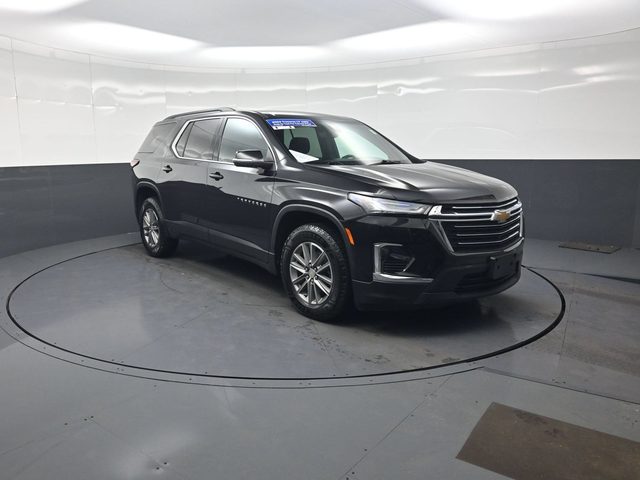 2023 Chevrolet Traverse LT Cloth AWD photo
