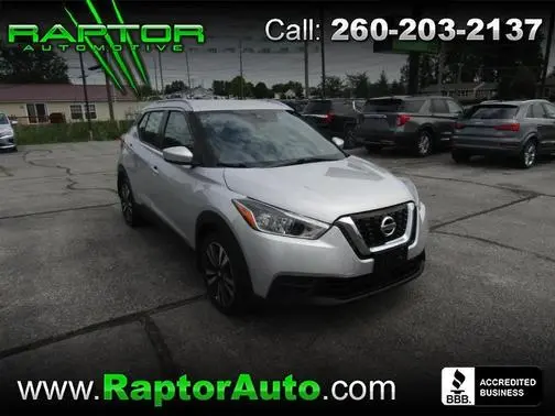 2020 Nissan Kicks SV FWD photo