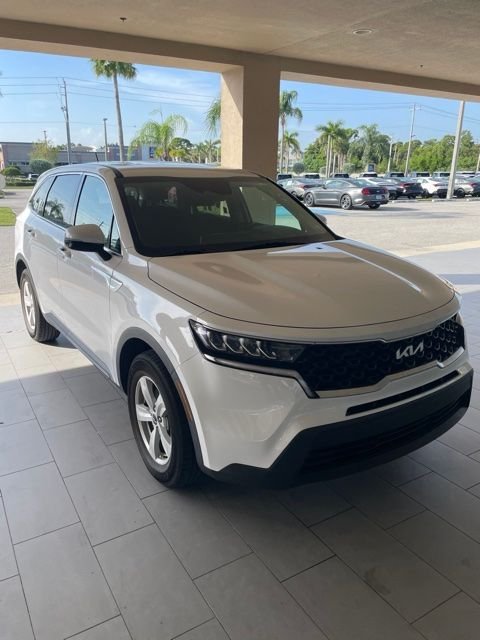 2023 Kia Sorento LX FWD photo