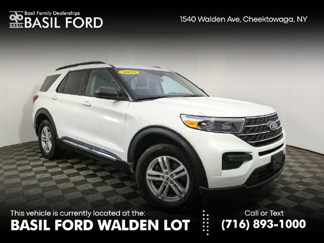 2023 Ford Explorer XLT 4WD photo