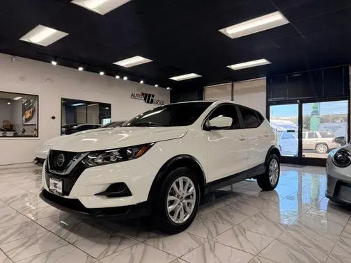 2021 Nissan Rogue Sport S FWD photo