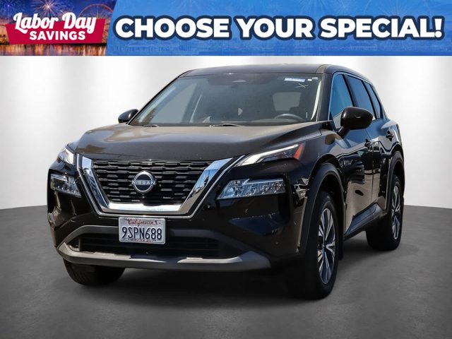 2023 Nissan Rogue SV FWD photo