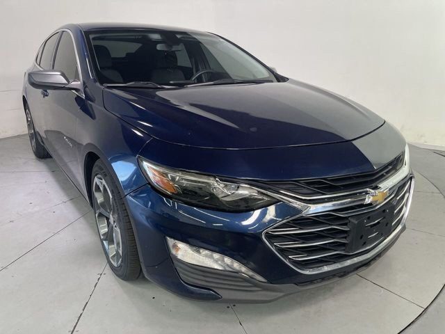 2021 Chevrolet Malibu LT FWD photo