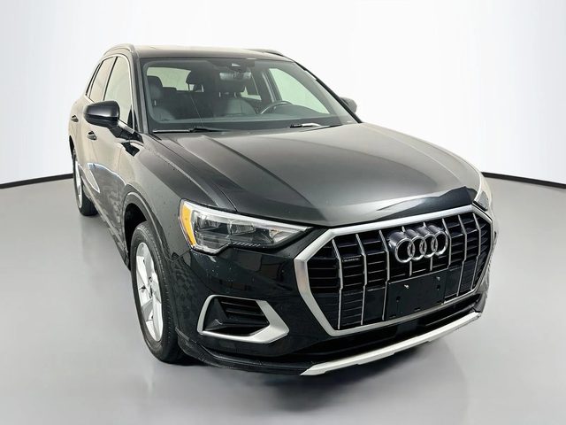 2021 Audi Q3 Premium AWD photo