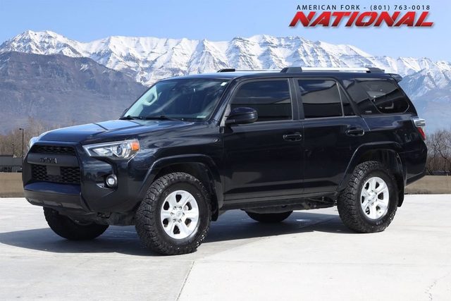 2021 Toyota 4Runner SR5 4WD photo