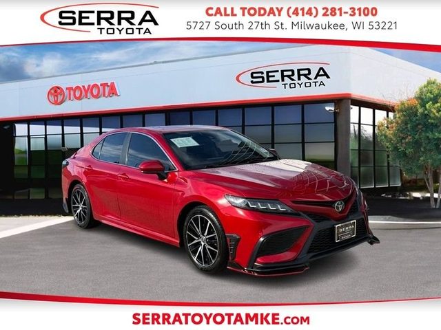 2021 Toyota Camry SE FWD photo
