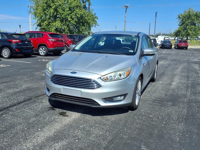 2015 Ford Focus Titanium FWD photo
