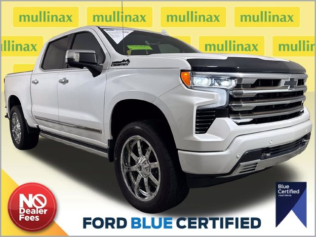 2022 Chevrolet Silverado 1500 High Country 4WD photo