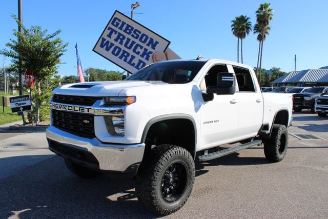 2021 Chevrolet Silverado 2500HD LT 4WD photo