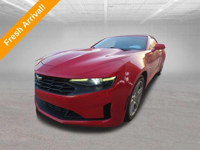 2022 Chevrolet Camaro 1LT RWD photo