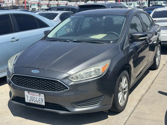 2015 Ford Focus SE FWD photo