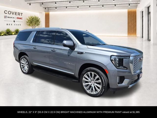 2022 GMC Yukon XL Denali RWD photo