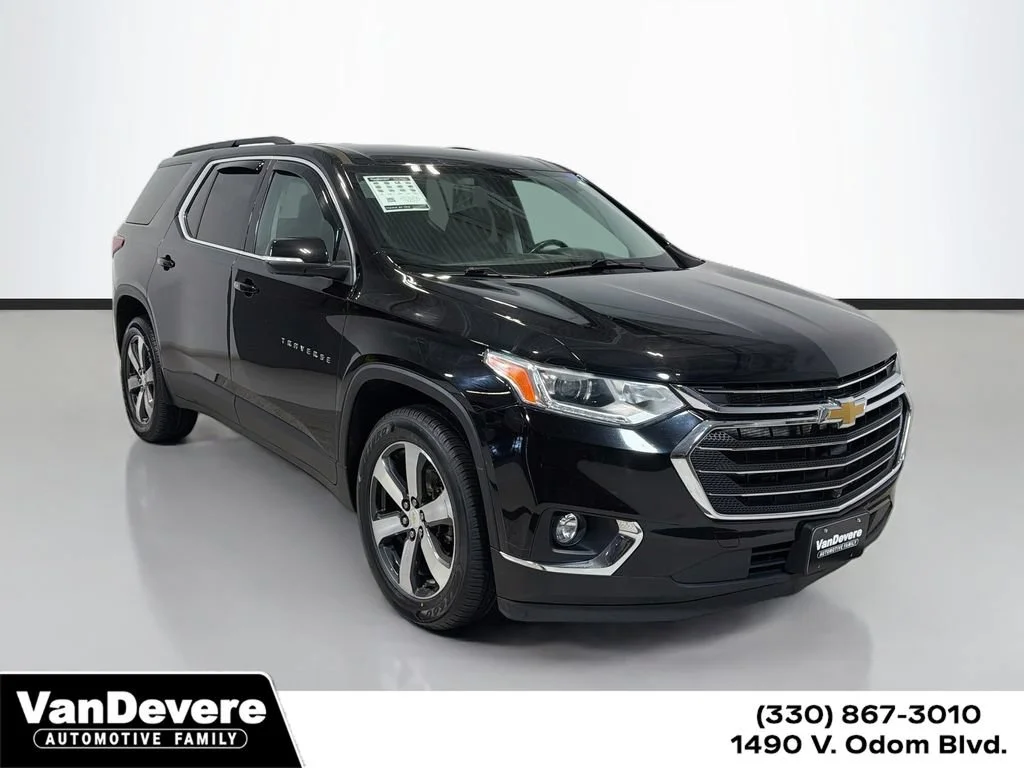 2021 Chevrolet Traverse LT Leather AWD photo