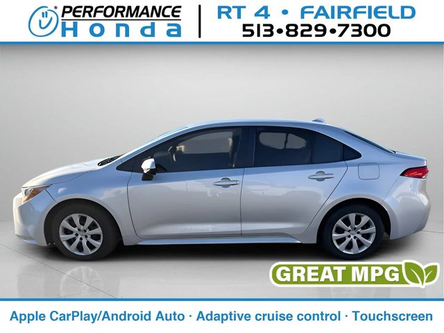 2021 Toyota Corolla LE FWD photo