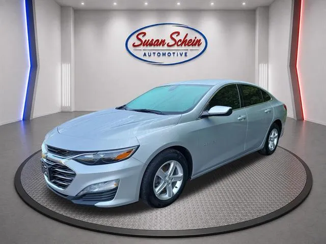 2022 Chevrolet Malibu LT FWD photo