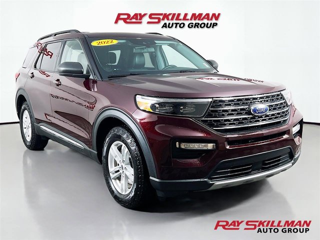 2022 Ford Explorer XLT 4WD photo