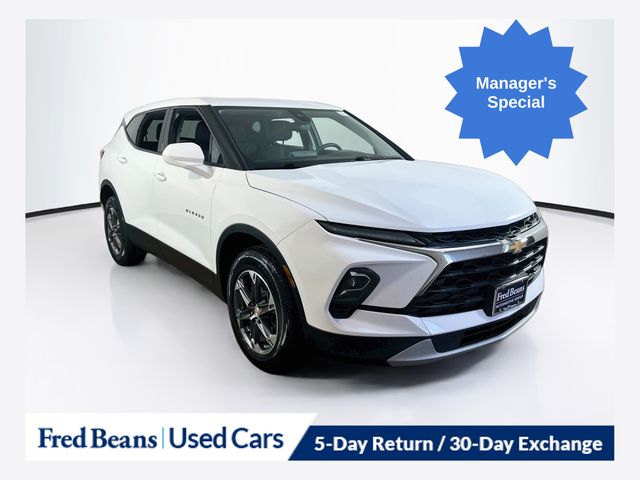 2023 Chevrolet Blazer LT AWD photo
