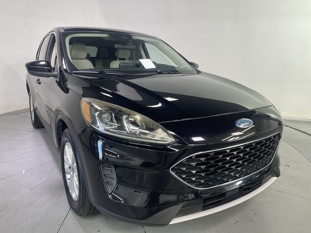 2020 Ford Escape SE FWD photo