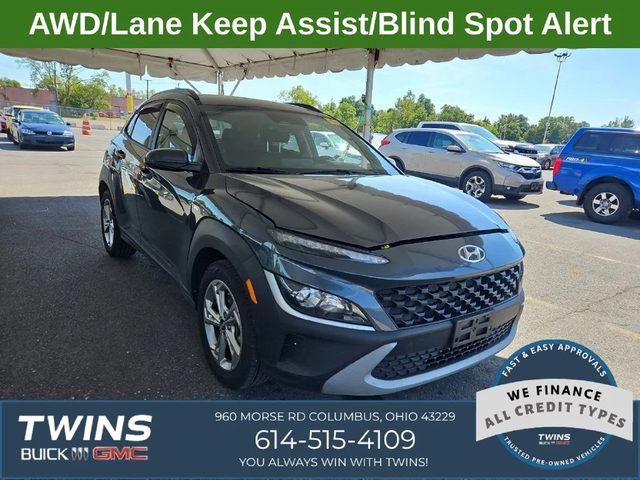 2022 Hyundai Kona SEL AWD photo