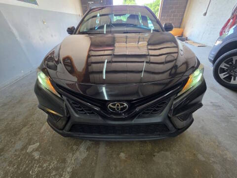 2021 Toyota Camry SE FWD photo