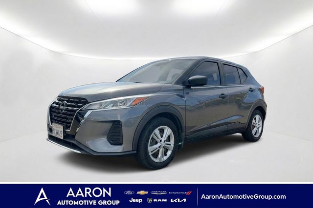 2022 Nissan Kicks S FWD photo