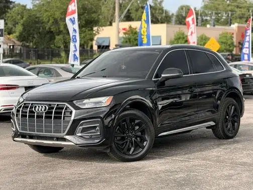 2021 Audi Q5 Premium Plus AWD photo