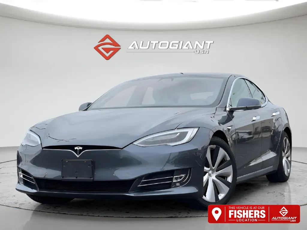 2020 Tesla Model S Long Range AWD photo
