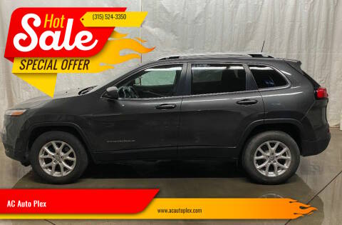 2016 Jeep Cherokee Latitude 4WD photo