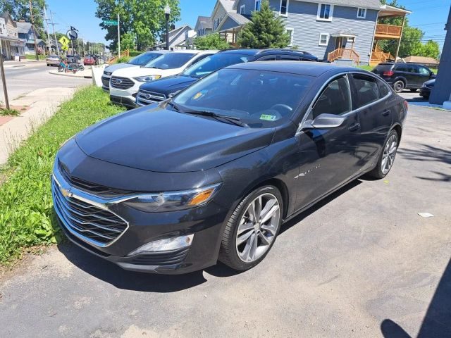 2021 Chevrolet Malibu LT FWD photo