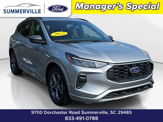2023 Ford Escape ST-Line FWD photo