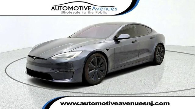2021 Tesla Model S Plaid AWD photo