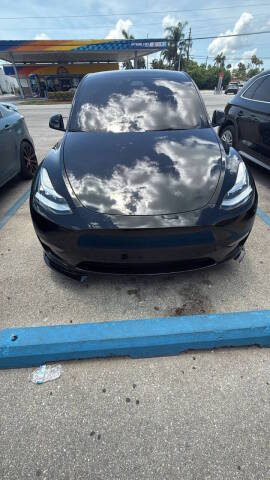 2022 Tesla Model Y Long Range AWD photo