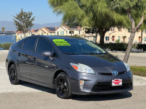 2015 Toyota Prius Two FWD photo