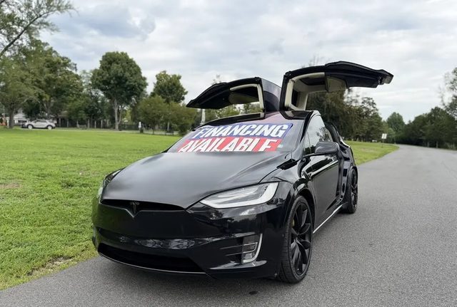 2016 Tesla Model X P90D AWD photo