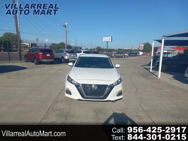 2022 Nissan Altima 2.5 SV AWD photo