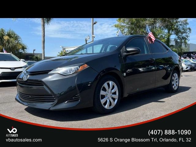 2017 Toyota Corolla SE FWD photo
