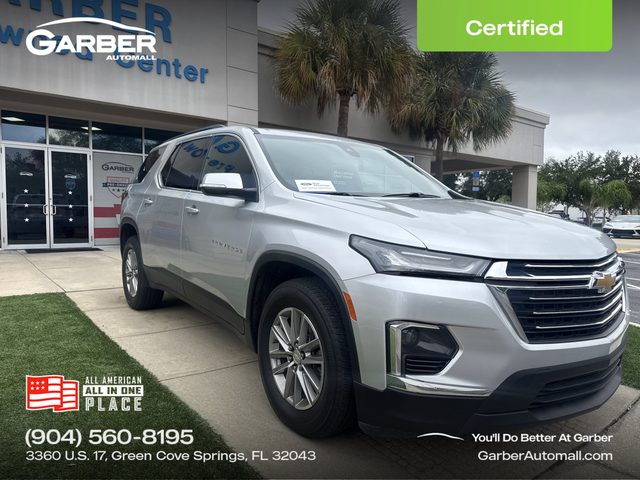 2022 Chevrolet Traverse LT Leather FWD photo