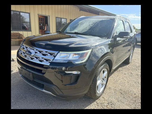 2019 Ford Explorer XLT FWD photo