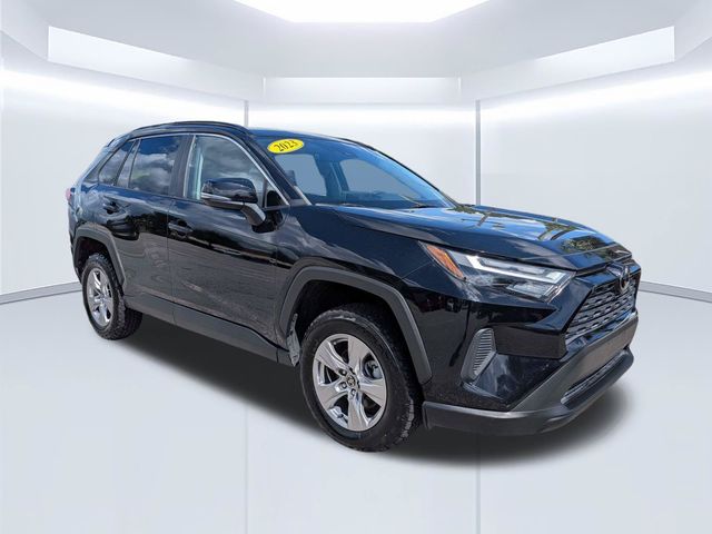 2023 Toyota RAV4 XLE AWD photo
