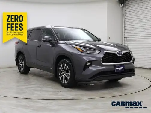 2023 Toyota Highlander Hybrid XLE AWD photo