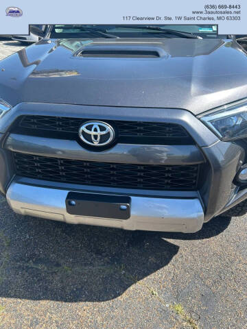 2015 Toyota 4Runner Trail 4WD photo